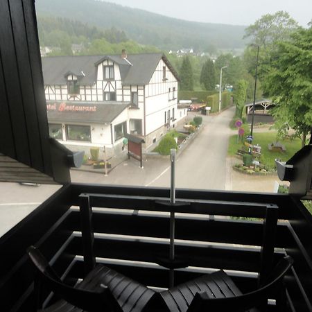Hotel Val De La Cascade Ставело Экстерьер фото